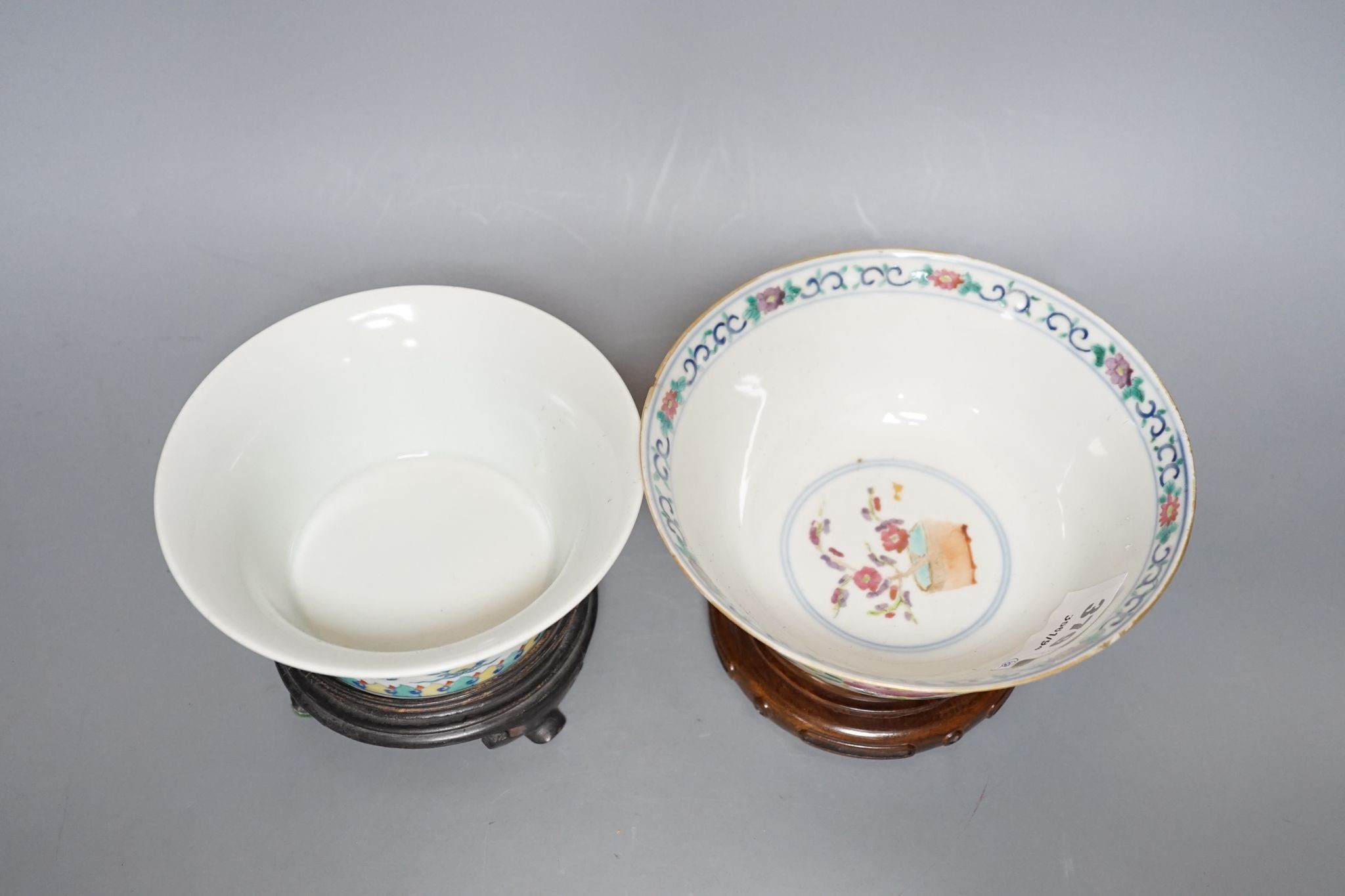 Two Chinese porcelain bowls, largest 17cm diam., and a Continental milk jug